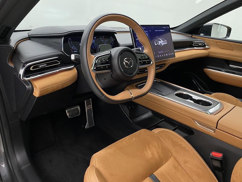 Mazda 6e 180kW TAKUMI PLUS AUT CZ - fotka 3 z 75