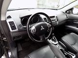 Mitsubishi Outlander (2012) 2.2DI-D/AWD/1.Maj.ČR/7.míst/ - náhled 16