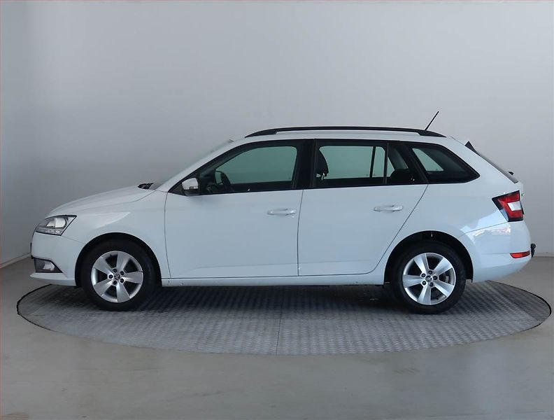 Škoda Fabia (2019) 1.0 TSI, Tempomat - fotka 3 z 15