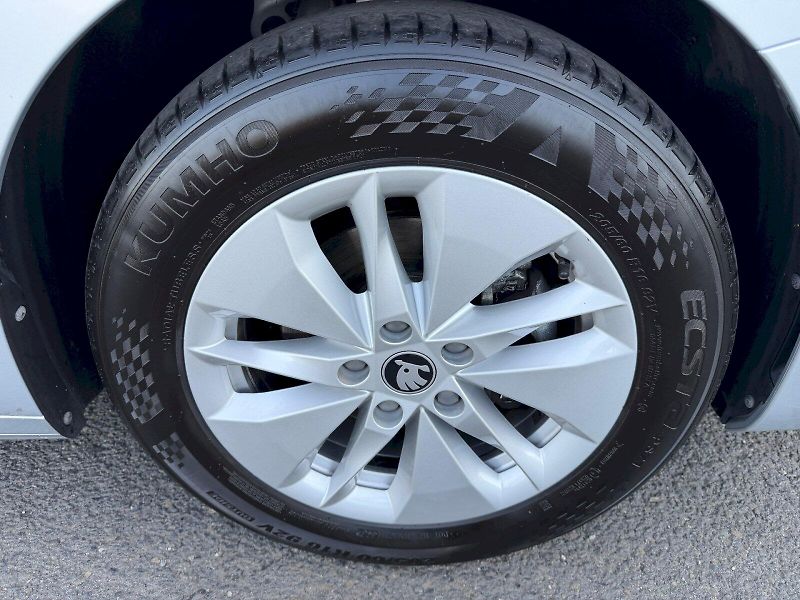 Škoda Octavia (2025) 1.5 TSI 110kW DSG Top Selectio - fotka 35 z 35