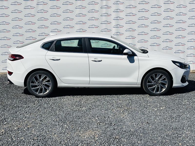 Hyundai i30 (2019) 1.4T-GDi, 103kW, ČR, automat - fotka 5 z 12