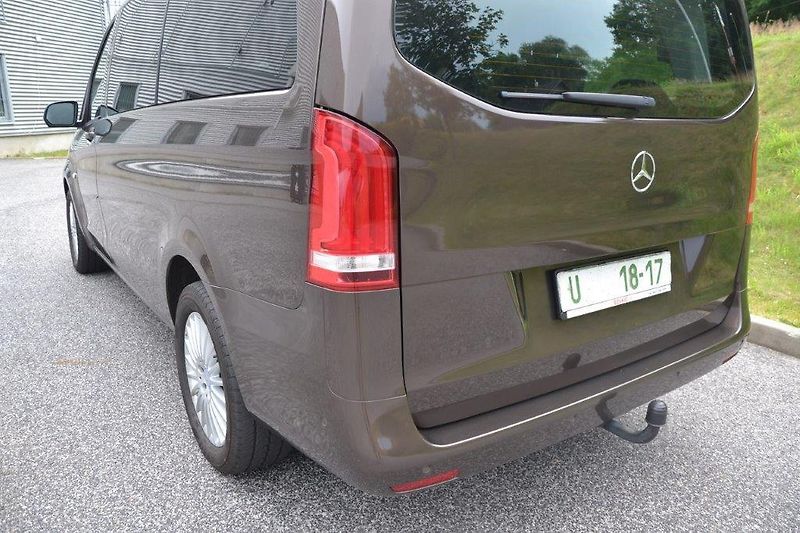 Mercedes-Benz Vito 116 CDi 7 míst, automat 7G  - fotka 34 z 41