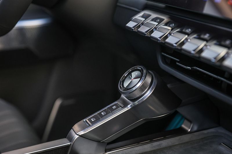 Dongfeng Ostatní (2026) M-HERO 817 II E1+a - fotka 26 z 34