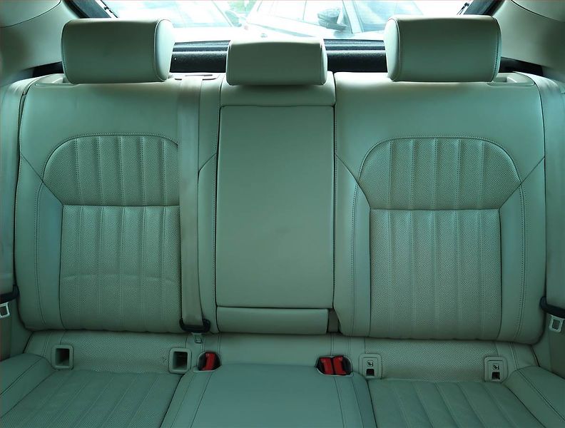 Škoda Superb (2016) Style Plus 2.0 TDI, Kůže, Navi - fotka 10 z 22