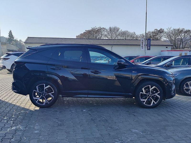 Hyundai Tucson 1.6 T-GDI/118kW N-Line DCT - fotka 4 z 31