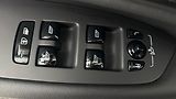 Volvo V90 2.0 B4 AUT Momentum Pro - náhled 22