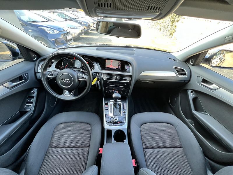 Audi A4 Allroad 2.0TDi QUATTRO AUTOMAT ALU - fotka 21 z 44