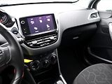 Peugeot 2008 1.2 PT 82k Active Pack 1.Maj - náhled 17