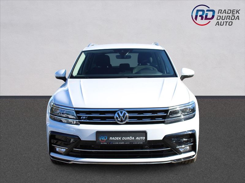 Volkswagen Tiguan 2,0 TDI  1.MAJ,A/T,4x4,R-LINE - fotka 2 z 41