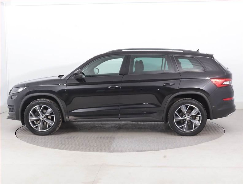 Škoda Kodiaq (2021) Sportline 1.5 TSI - fotka 3 z 18