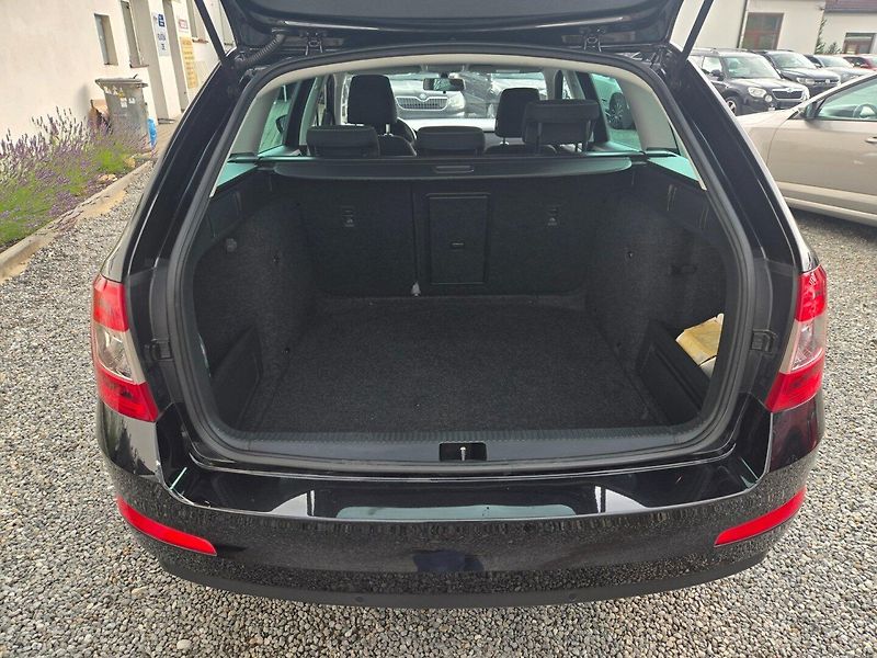 Škoda Octavia (2016) 2.0 TDI JOY Navi,TOP - fotka 14 z 19