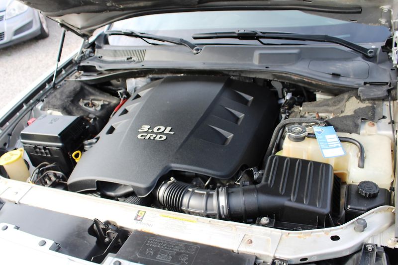 Chrysler 300C (2009) 3.0CRD KŮŽE XENON KLIMA ALU - fotka 17 z 17