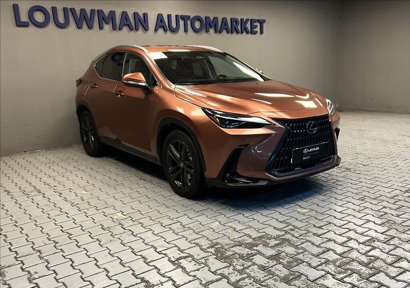 Lexus NX 450h plus 450H+ 2,5 PHEV PRESTIGE - fotka 11 z 20