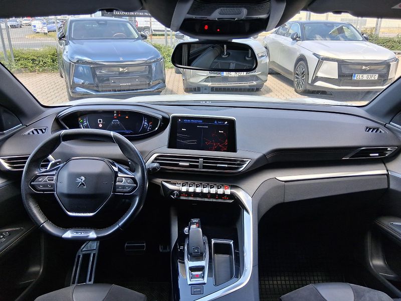 Peugeot 5008 GT 2.0 BlueHDi 130 kW - fotka 2 z 31