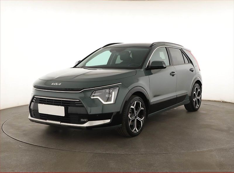 Kia Niro (2024) Premium Hybrid - fotka 2 z 20