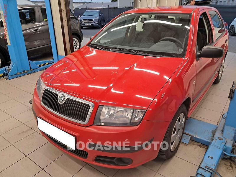 Škoda Fabia (2007) 1.2i, 2.maj,ČR - fotka 1 z 3