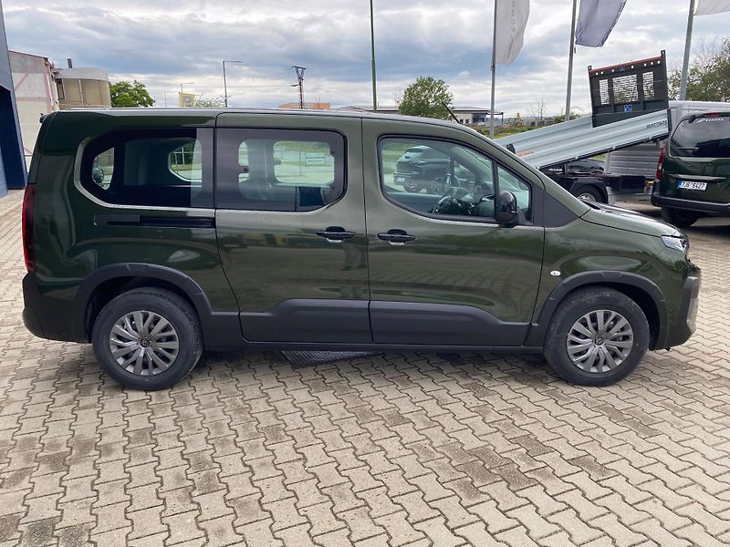 Peugeot Rifter LONG ALLURE BHDi 130 S&S MAN6 - fotka 10 z 29