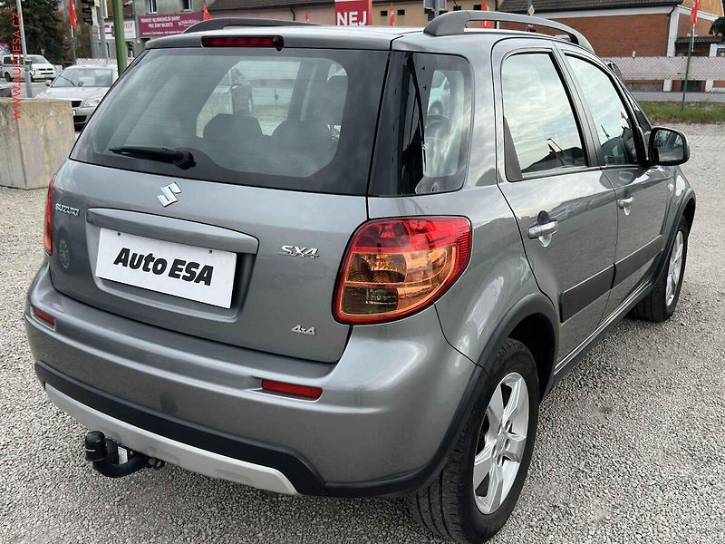 Suzuki SX4 (2012) 1.6 VVTi 4x4, 1.maj,ČR, AC - fotka 4 z 19