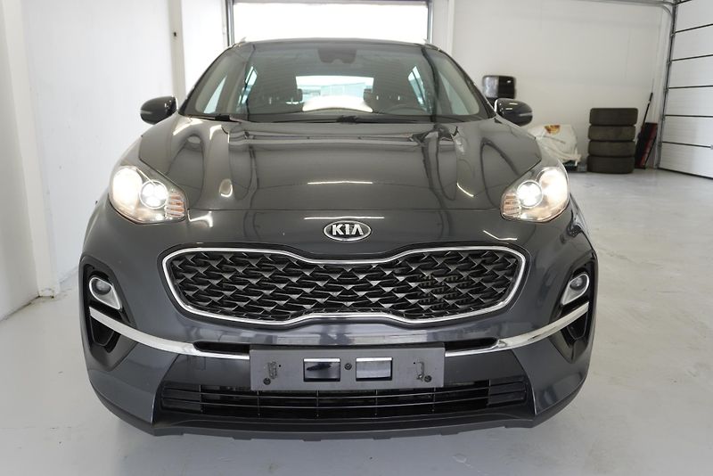Kia Sportage 2,0 CRDI 4WD ADVANCE - fotka 2 z 31