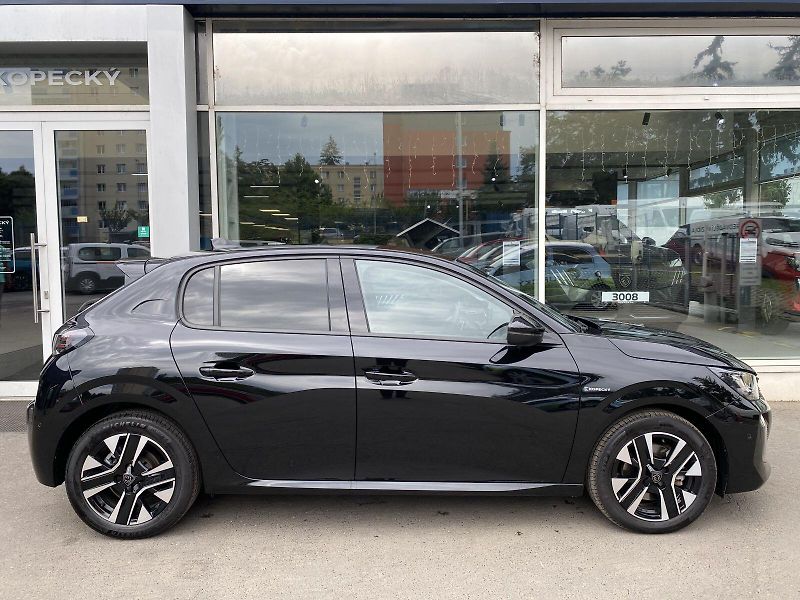 Peugeot 208 (2025) ALLURE Hybrid 100 e-DCS6 - fotka 7 z 21