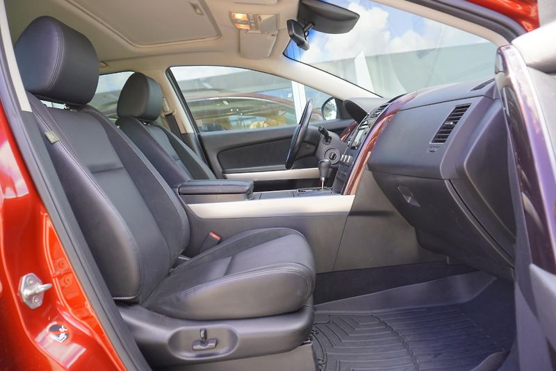 Mazda CX-9 CX-9 3,7I AUT. AWD 7MÍST - fotka 34 z 38