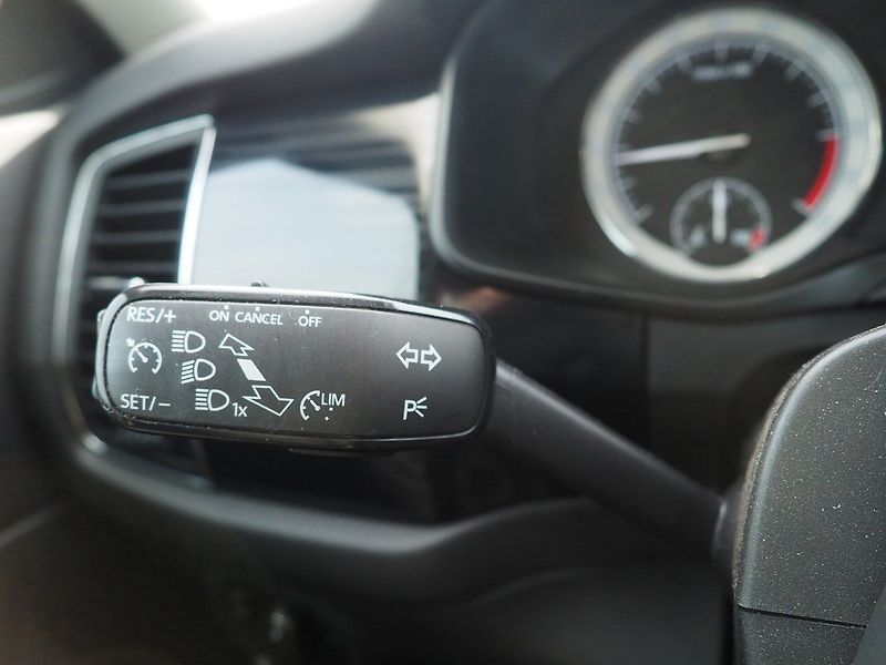 Škoda Kodiaq (2018) 2.0 TDI, 140 kW, 4x4, AT - fotka 29 z 42