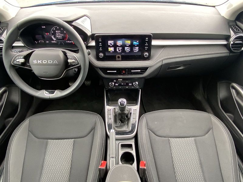 Škoda Fabia (2025) 1.0 TSI 85kW Top Selection - fotka 5 z 32