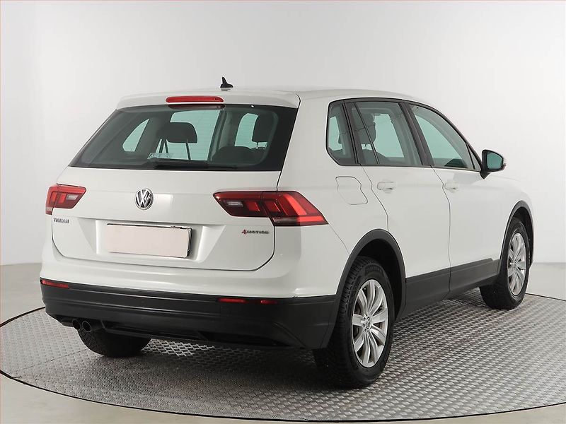 Volkswagen Tiguan (2016) 1.4 TSI, Automat - fotka 5 z 16
