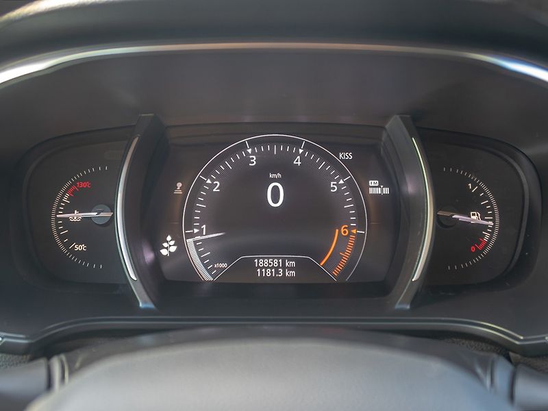 Renault Mégane (2020) 1.4i 75KW - zelená VALENCIA - fotka 21 z 45