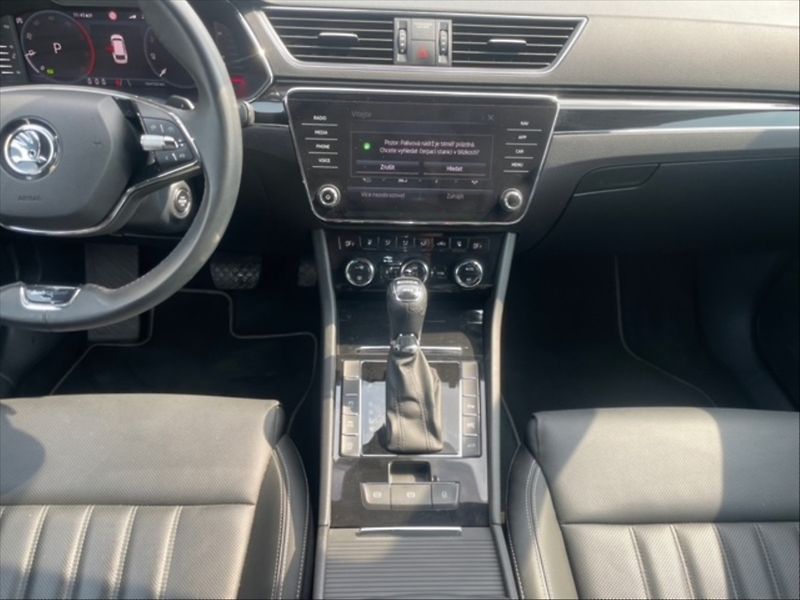 Škoda Superb 2,0 TDI 147 4x4 L&K Aut - fotka 10 z 11