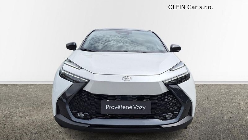 Toyota C-HR Executive Tech 1.8L - fotka 4 z 30