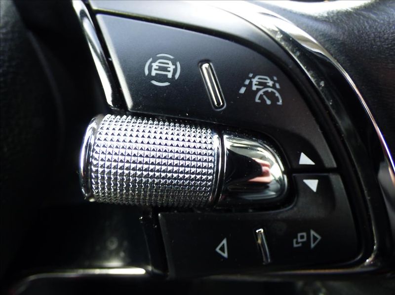 Škoda Superb 2,0 TDI DSG CRYSTAL LIGHT  Sty - fotka 40 z 78
