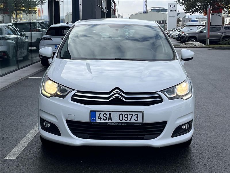Citroën C4 1,6 BlueHDi  Live Edition - fotka 2 z 22