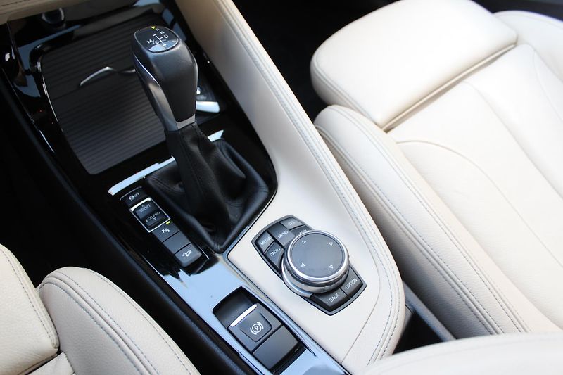 BMW X1 xDrive25d - fotka 16 z 27