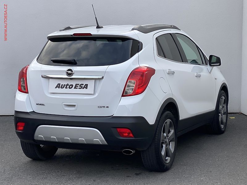 Opel Mokka (2014) 1.7 CDTi 4x4, Innovation - fotka 4 z 19