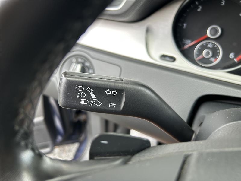 Volkswagen Passat 2,0 TDi 125kW DSG 4x4  Tažné - fotka 27 z 50