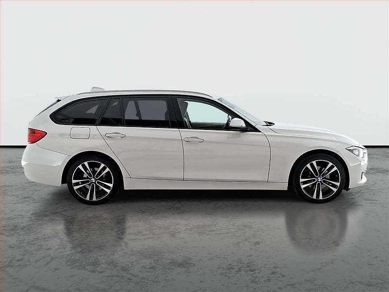 BMW Řada 3 (2014) 320 d xDrive, 4X4, Automat - fotka 6 z 23