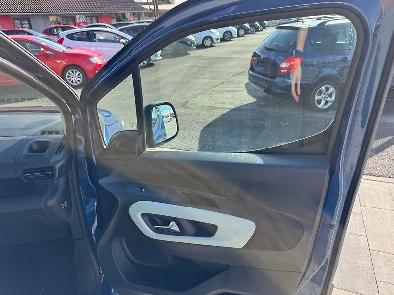 Citroën Berlingo (2019) 1,5 HDI 96 KW Multispace - fotka 24 z 35