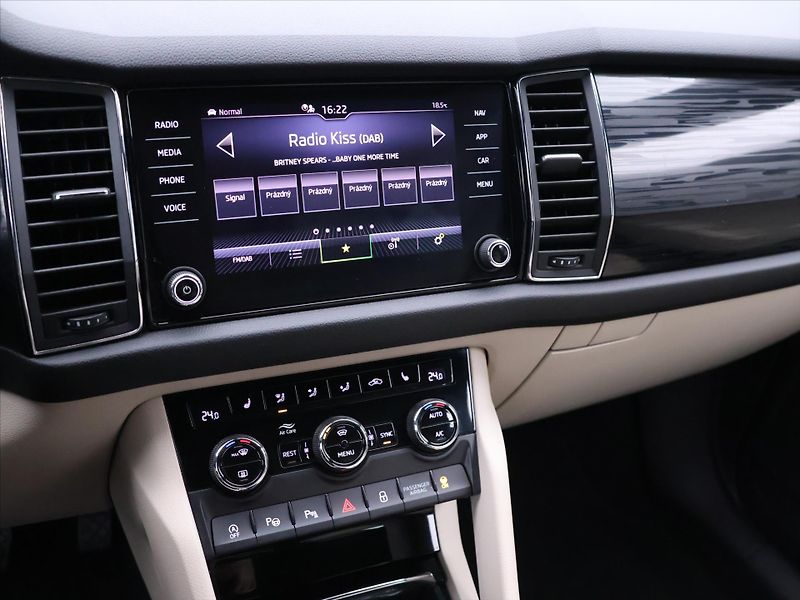 Škoda Kodiaq 2,0 TSI DSG Style 4x4 1Maj DPH - fotka 22 z 34