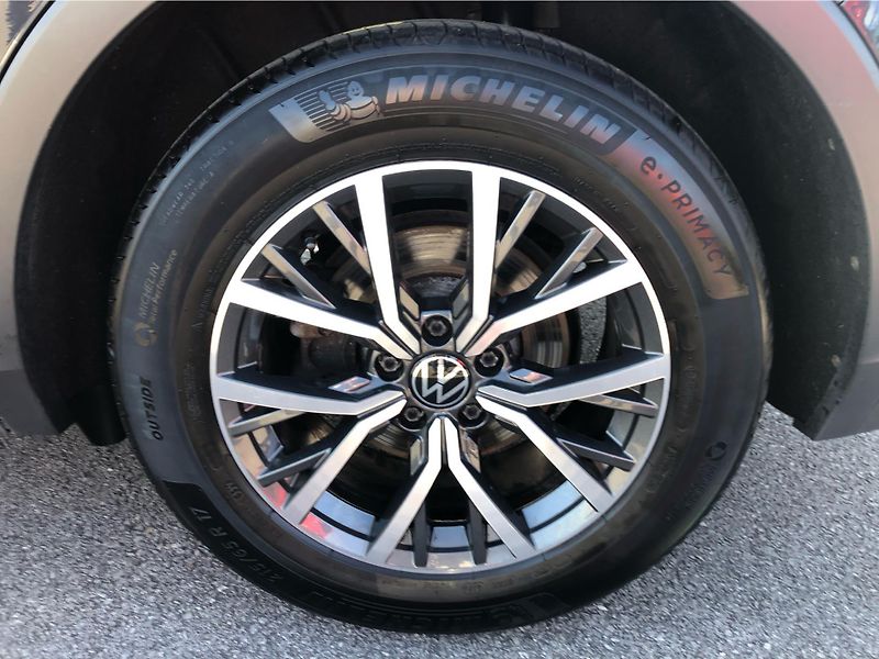 Volkswagen Tiguan 2.0 TDi DSG 7st. LIFE - fotka 14 z 28