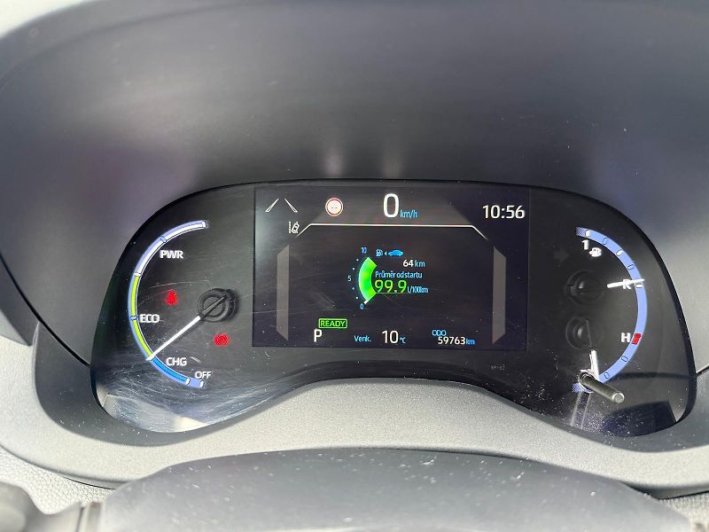 Toyota Yaris Cross 1.5 HSD e-CVT Style Tech FWD - fotka 16 z 26