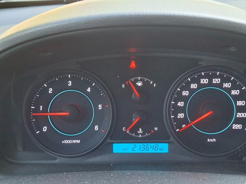 Chevrolet Captiva (2013) 2.2CDTI 135kW 4WD -NOVÉ V ČR - fotka 16 z 43