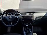 Škoda Octavia (2018) 2.0TDI, ČR, Style, LED - náhled 8