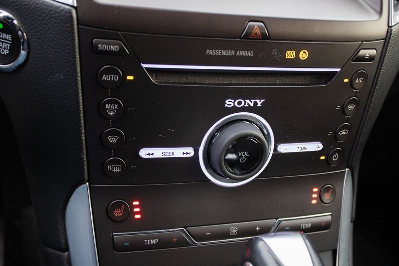 Ford S-MAX servisní knížka - fotka 26 z 36