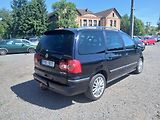 Volkswagen Sharan 2.0 TDI, 7 míst, tažné - náhled 10