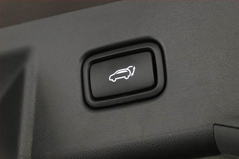 Hyundai Tucson (2021) Select 1.6 T-GDI 48V MHEV - fotka 28 z 30