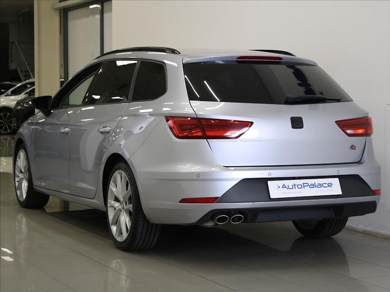 Seat Leon 1,5 TSi 96kW FR ST LED 71tkm.Č - fotka 3 z 26