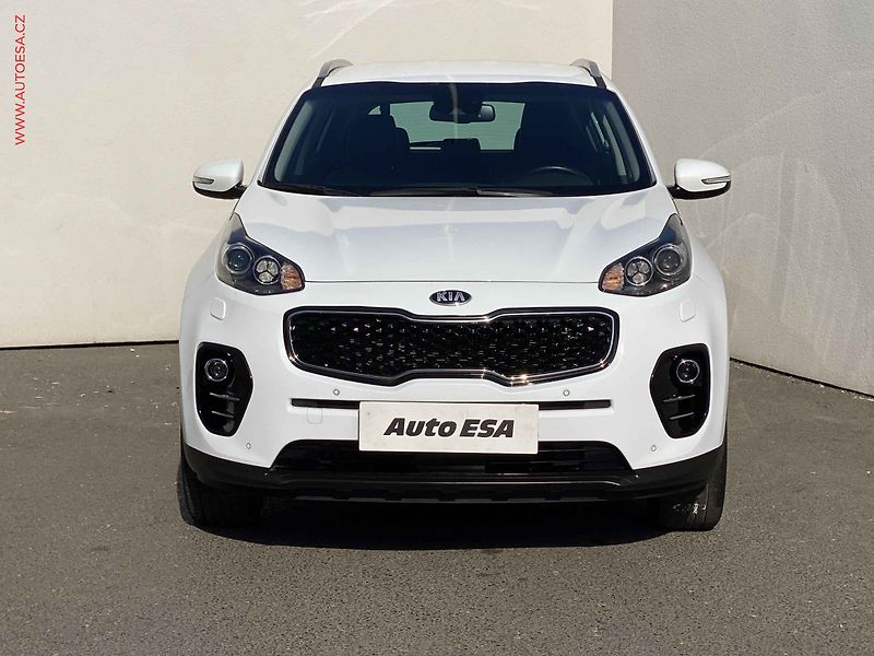 Kia Sportage (2017) 1.6 GDi, Spirit, navi - fotka 2 z 19