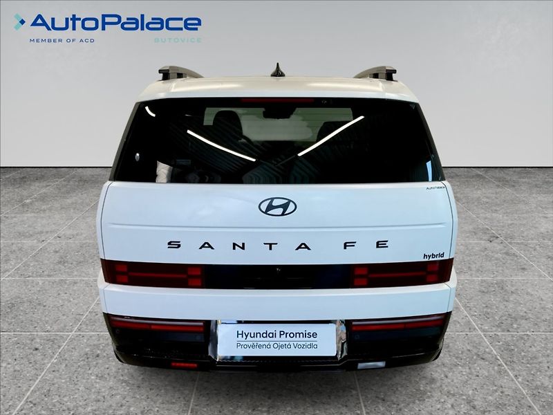 Hyundai Santa Fe 1,6 T-GDI CALLIGRAPHY 4X4 AT - fotka 5 z 23