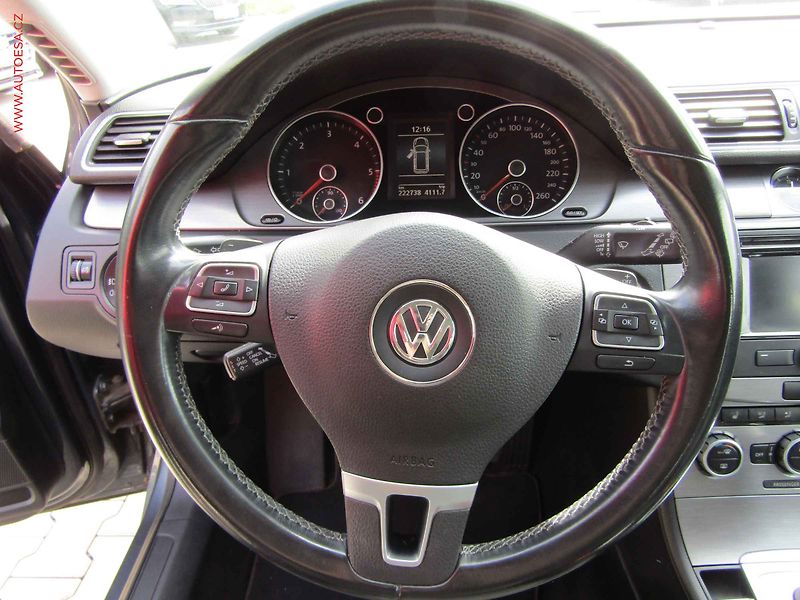 Volkswagen Passat (2014) 2.0TDi 4x4, 1.maj, DSG - fotka 14 z 17